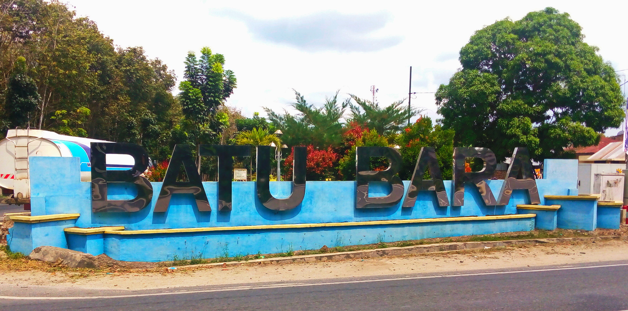 Masyarakat pesisir kabupaten batubara hadapi tantangan dan peluang di tengah perubahan iklim dan pembangunan maritim